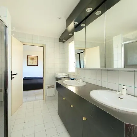 Sleeps 10 Pool Wifi *