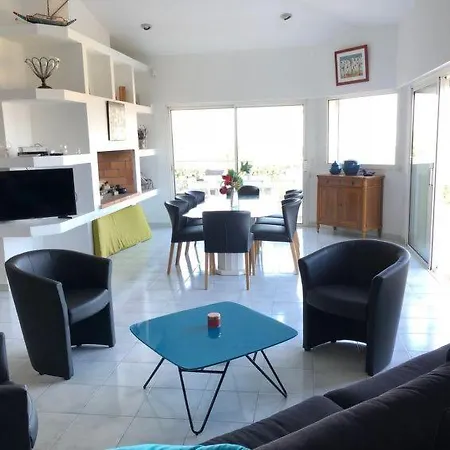 Sleeps 10 Pool Wifi Hébergement de vacances *