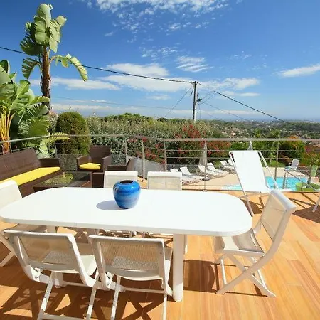 Sleeps 10 Pool Wifi * Vallauris